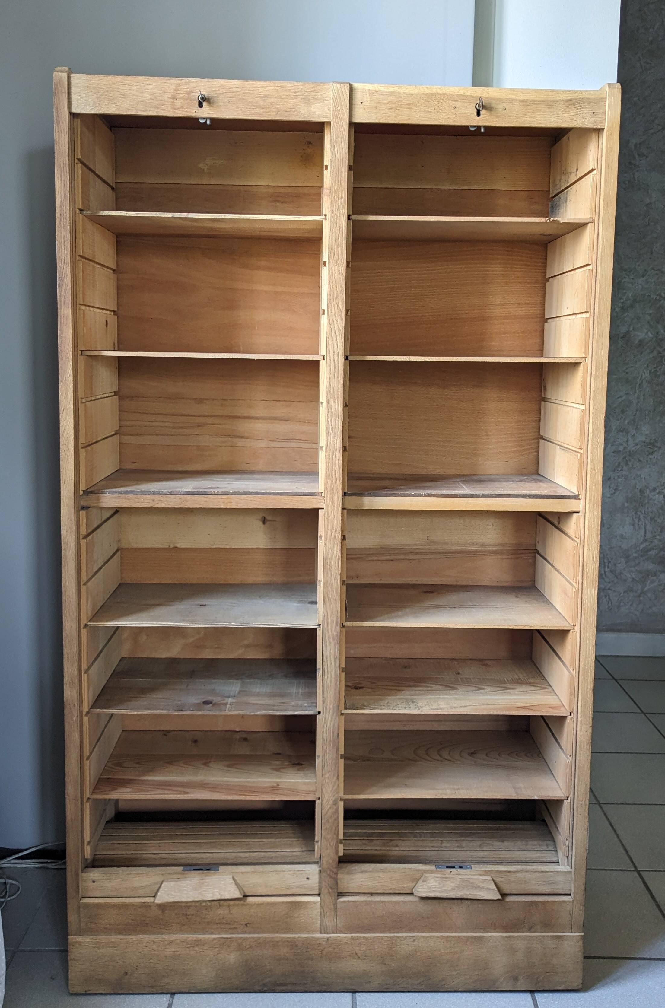 Double drum cabinet (lockers)