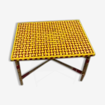 Vintage scoubidou coffee table