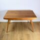 Table extensible en bois conçue par Jiri Jiroutek