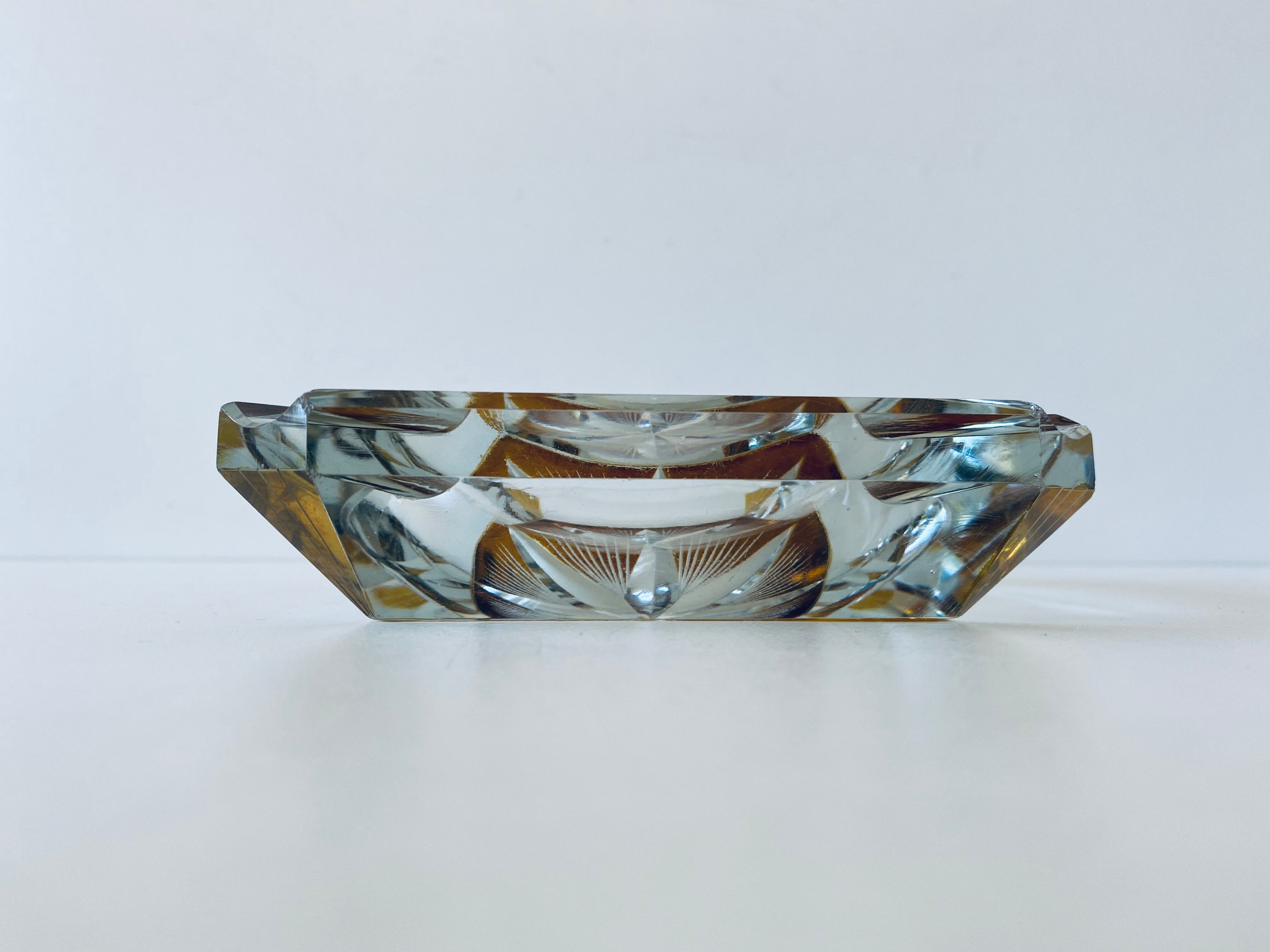 Art deco ashtray in cut crystal
