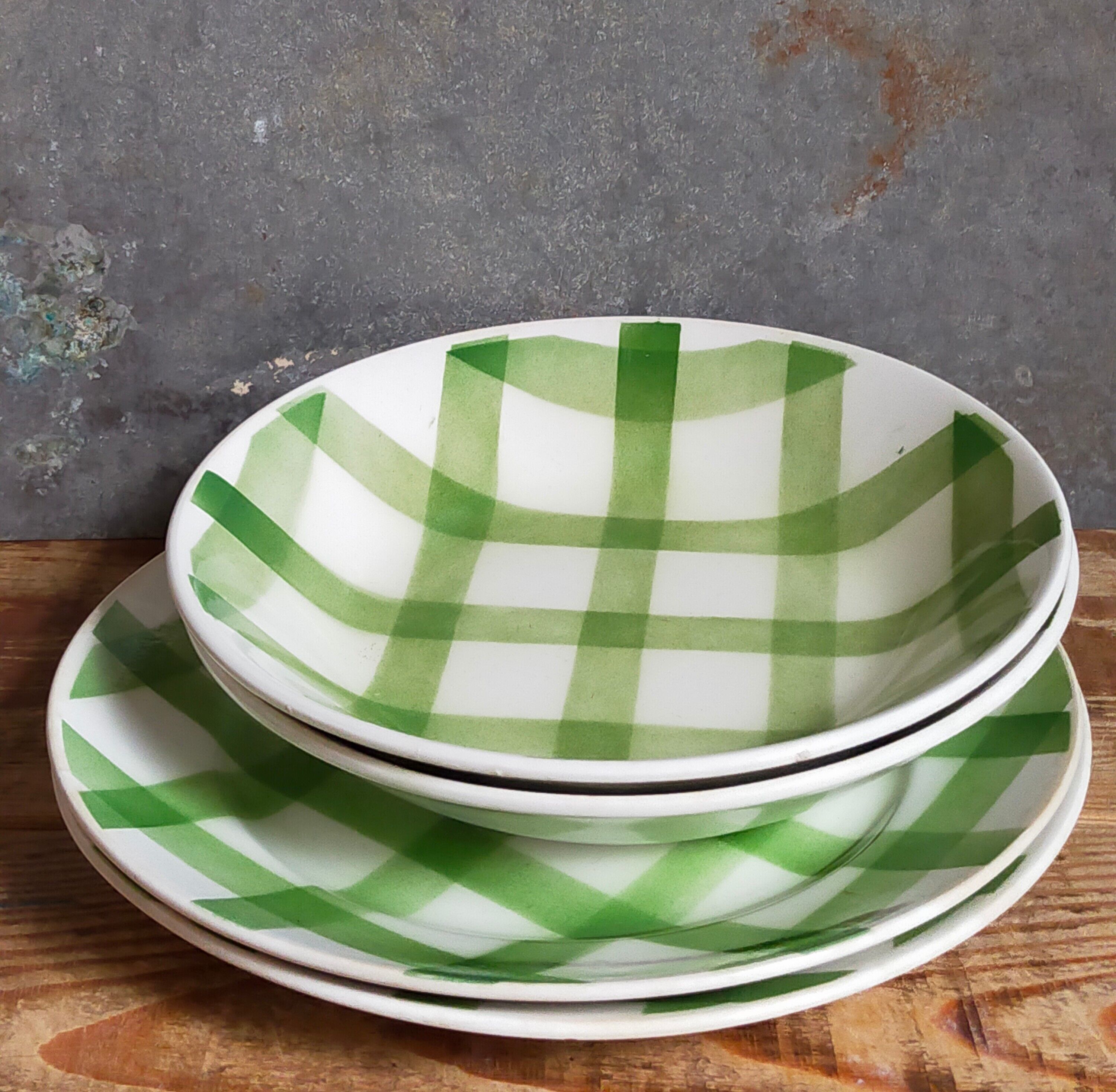 Set of plates Moulin des Loups vintage