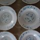 18 assiettes fleurs bleues veronica Arcopal vintage