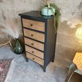 Chiffonier