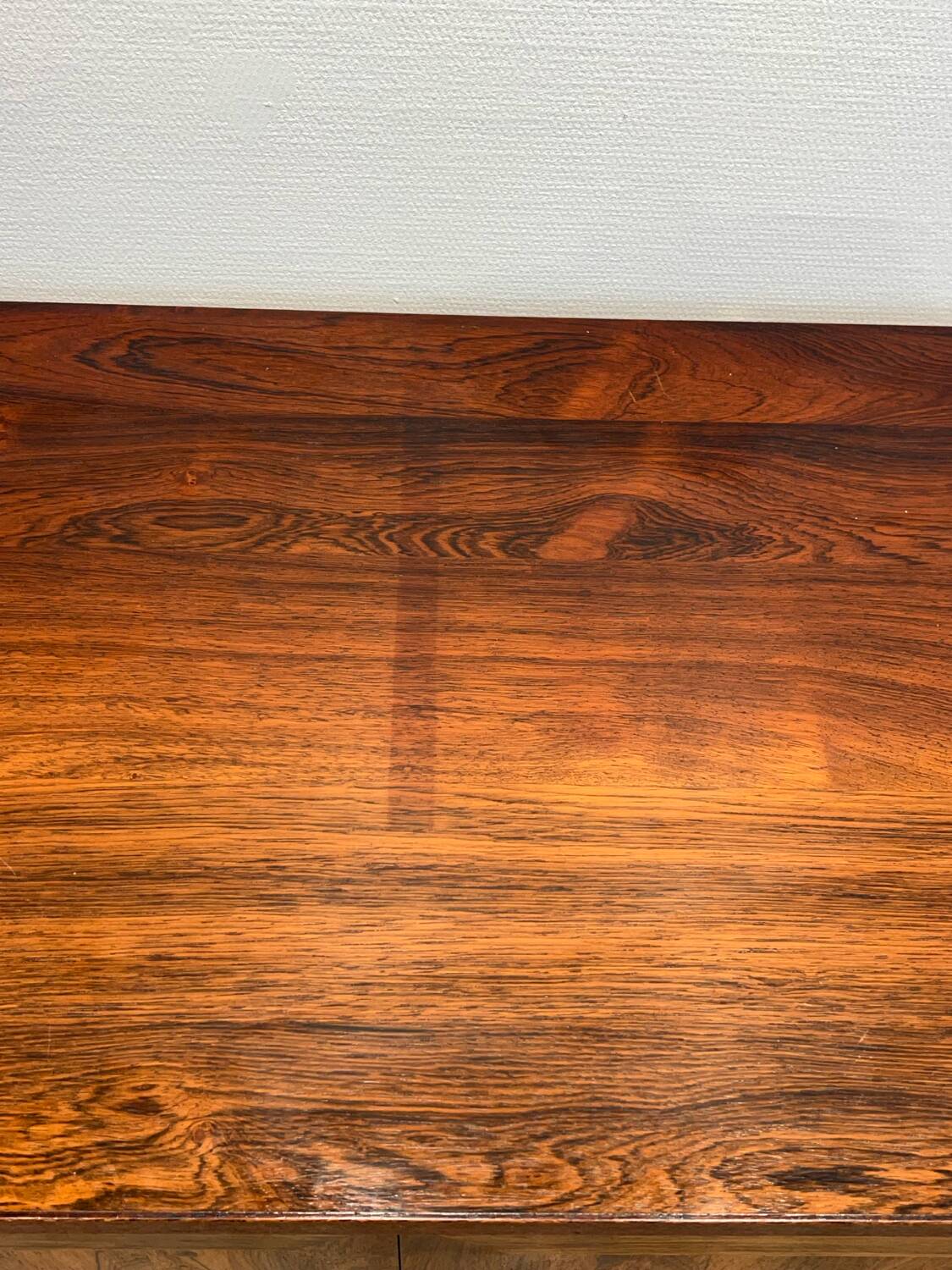 Low Scandinavian cabinet in Rio rosewood