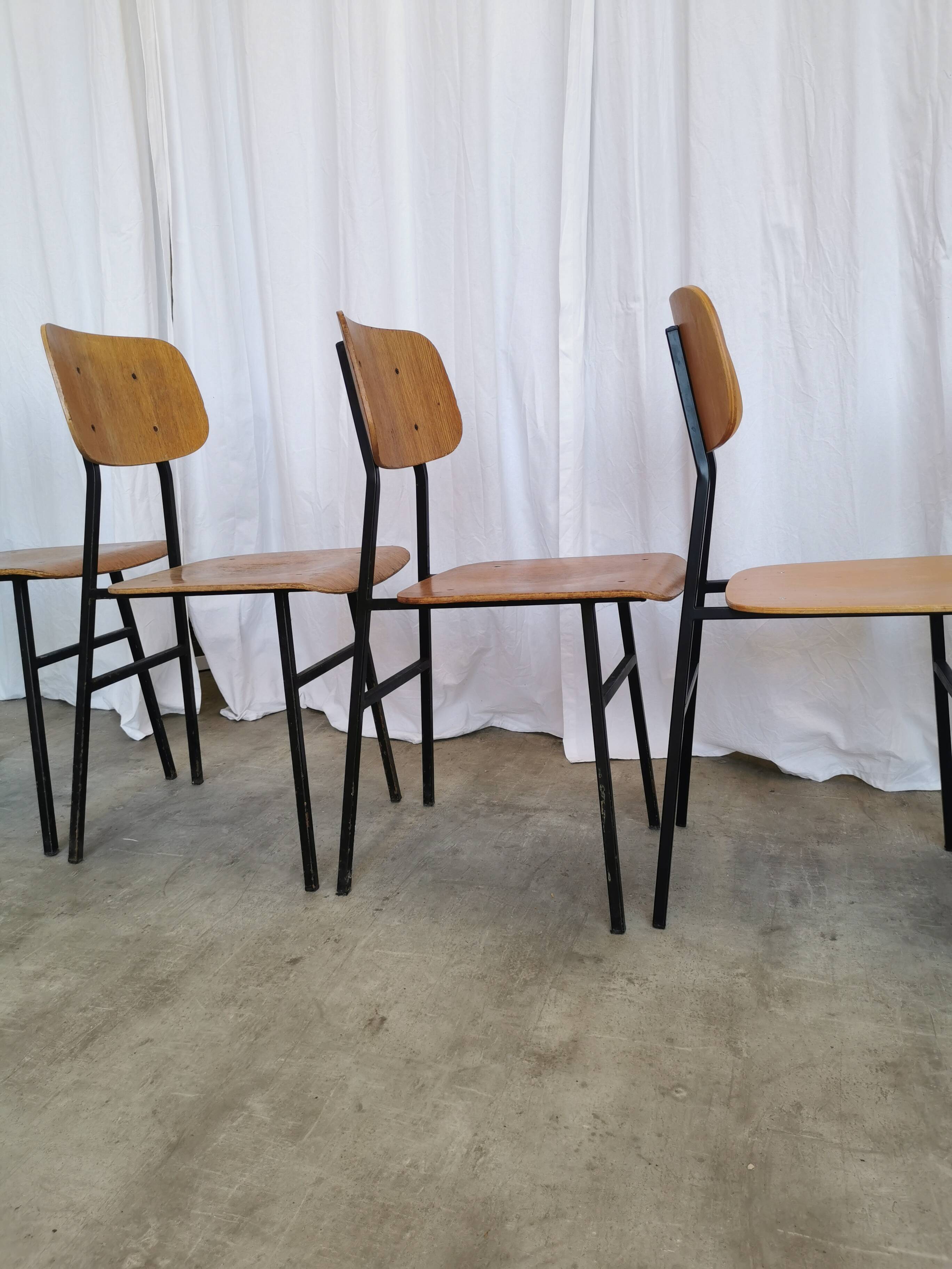 Set of 7 vintage school chairs by stol kamnik / 1970s yugoslavia / mid-cent