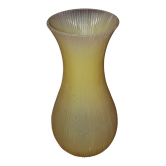 Vase jaune vintage