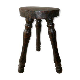 Solid pine tripod stool, rustic style