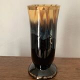 Vase en forme de corne