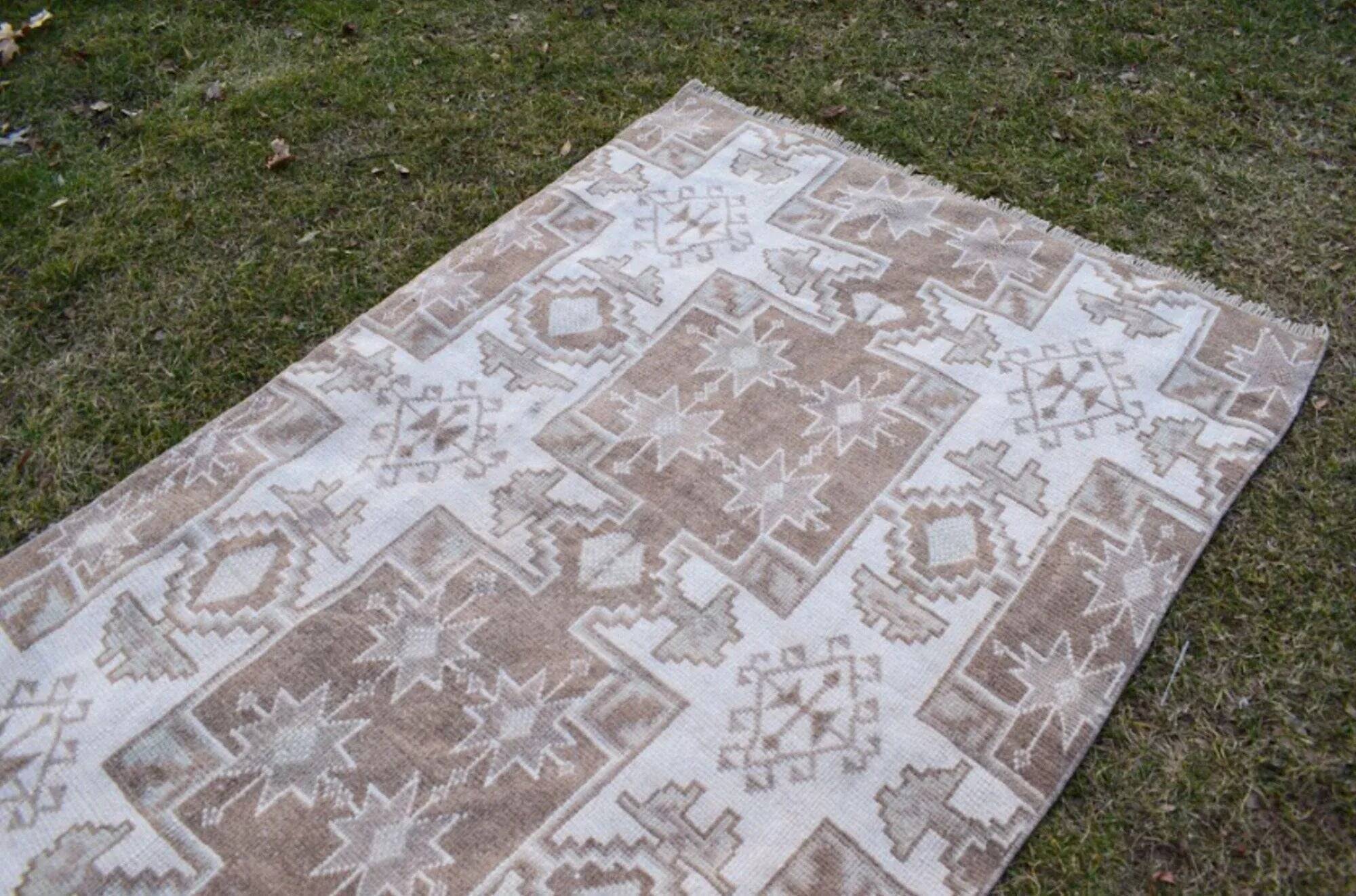 Vintage Turkish Oushak rug 113x192 cm