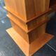 Table Allen 605 par Frank Lloyd Wright produite par Cassina