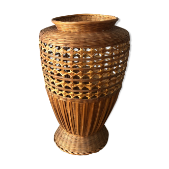 Cache jar in rattan or vase for dry bouquet