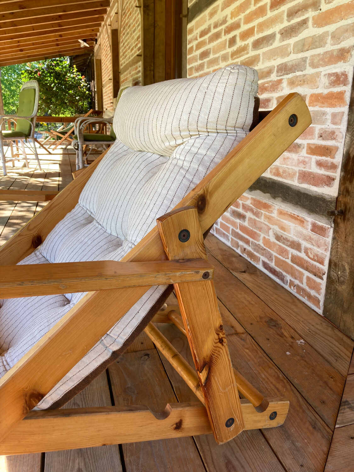 4 garden armchairs 1970 in pine and beige fabric
