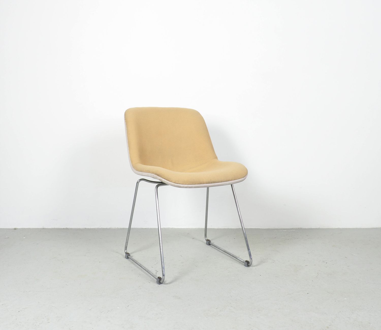 Set of 4 Houtoku for Artifort Spirit dining chairs, Japan 1970
