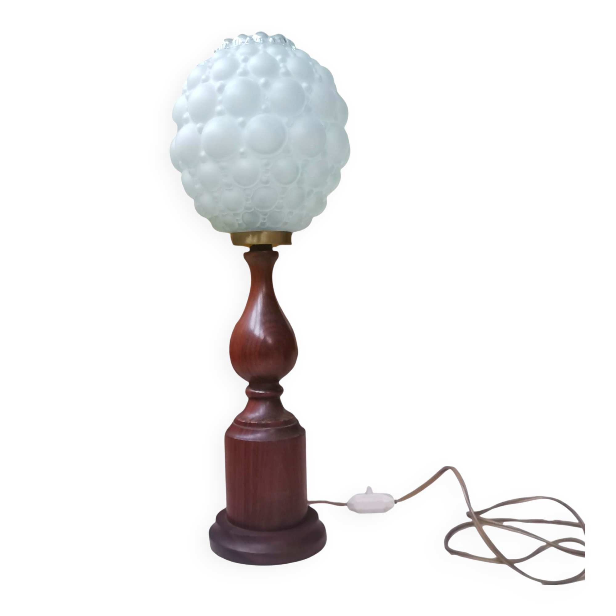 Lampe de table en bois et en verre bullé des années 1970 de style milieu de siècle.