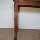 Spindle-legged desk