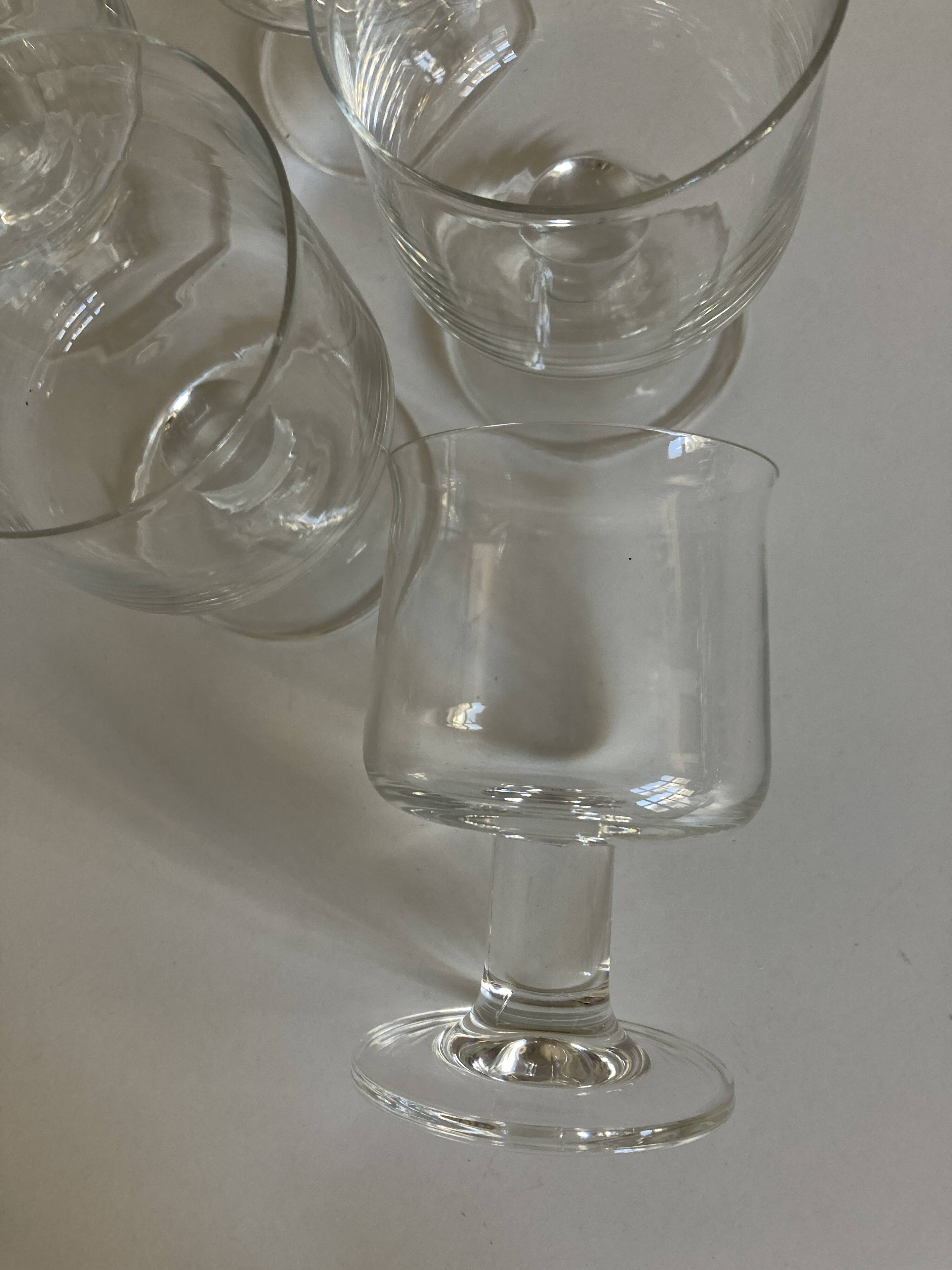 set of 7 Scandinavian crystal glasses ringing stemmed goblets 1970