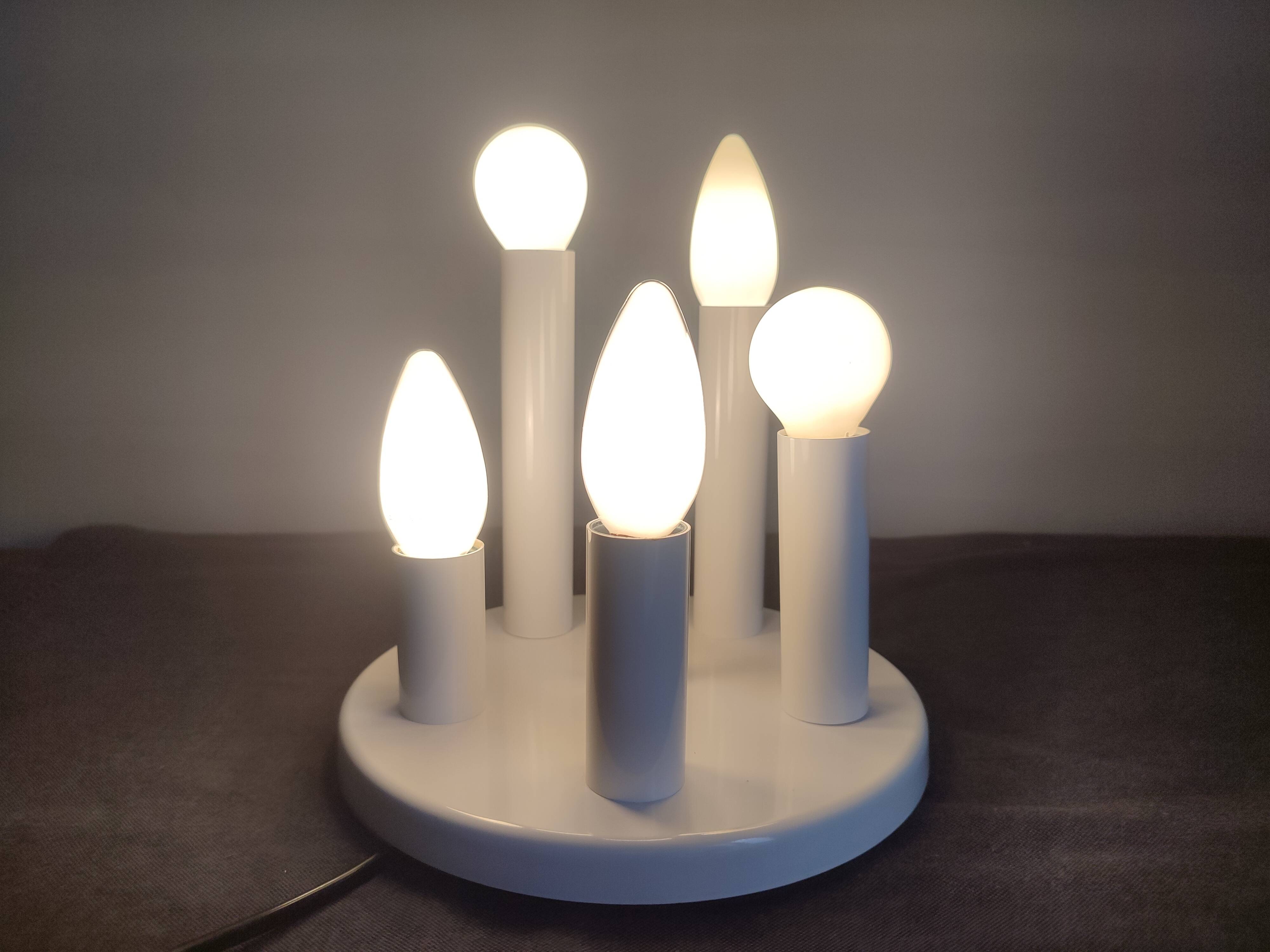 Vintage ceiling/wall lamp.