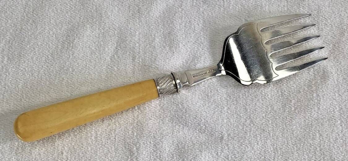 Antique Victorian fish serving cutlery, bone and silver-plated metal