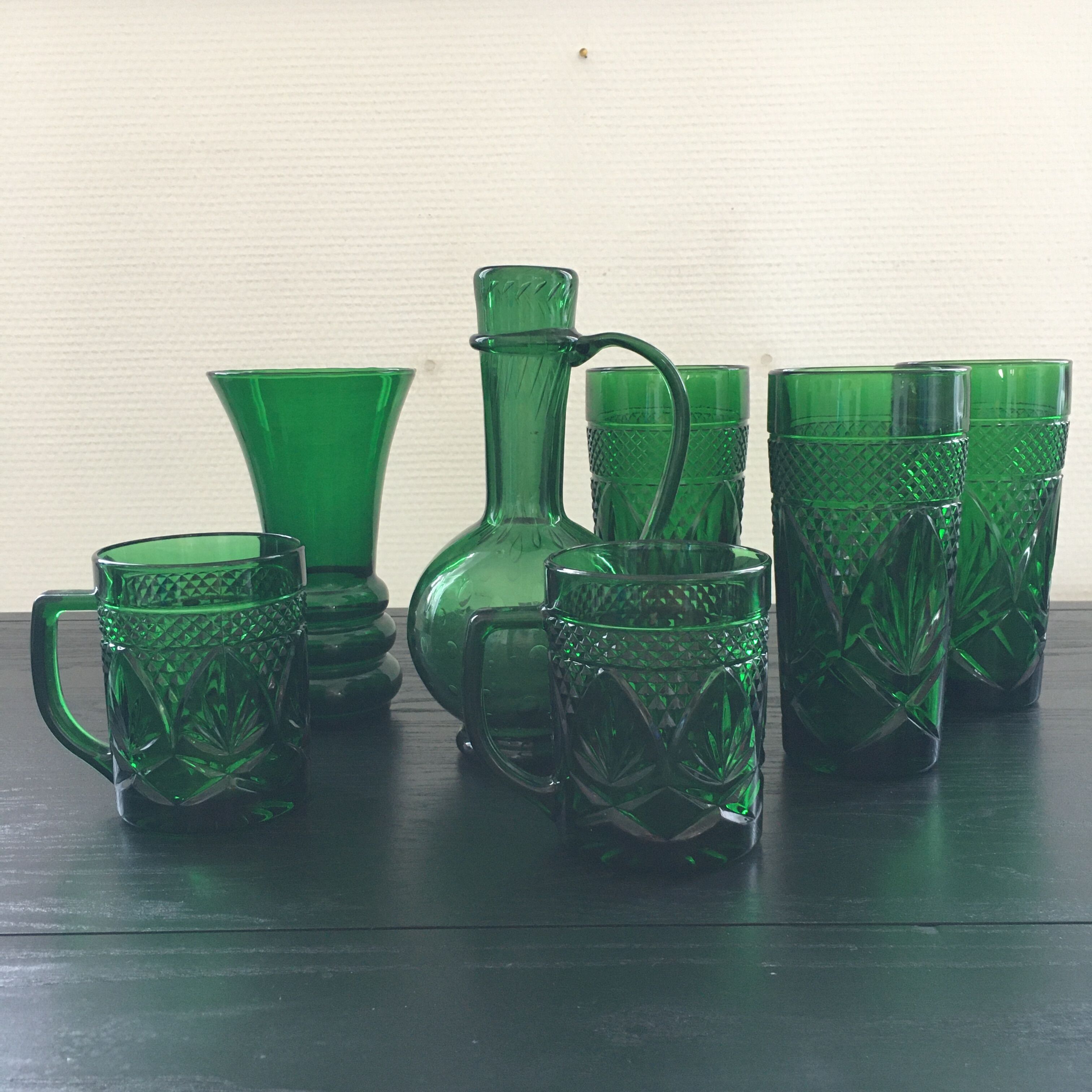Set 3 glasses green bottle