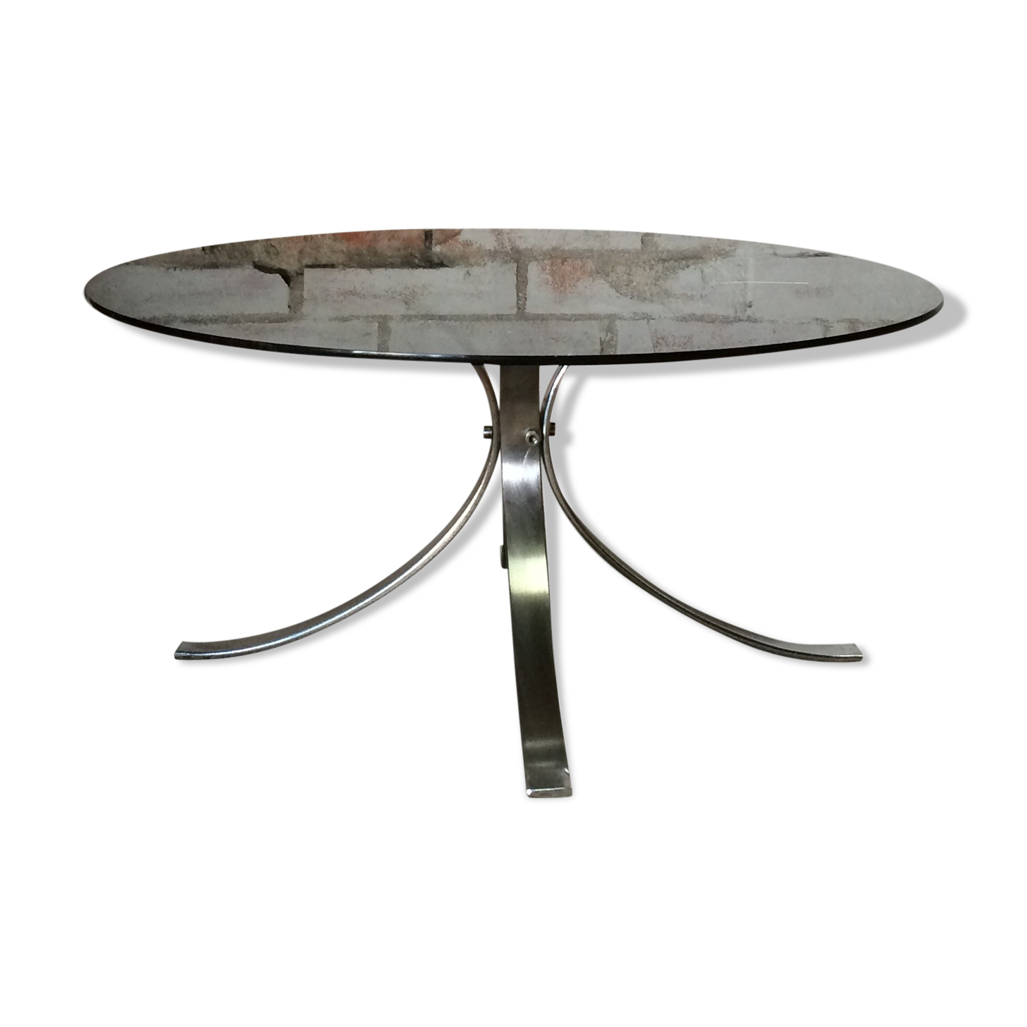 Table basse ronde inox chromé et verre fumé
