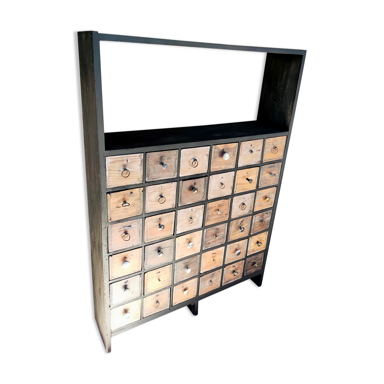 Trade furniture with drawers, hardware nailer