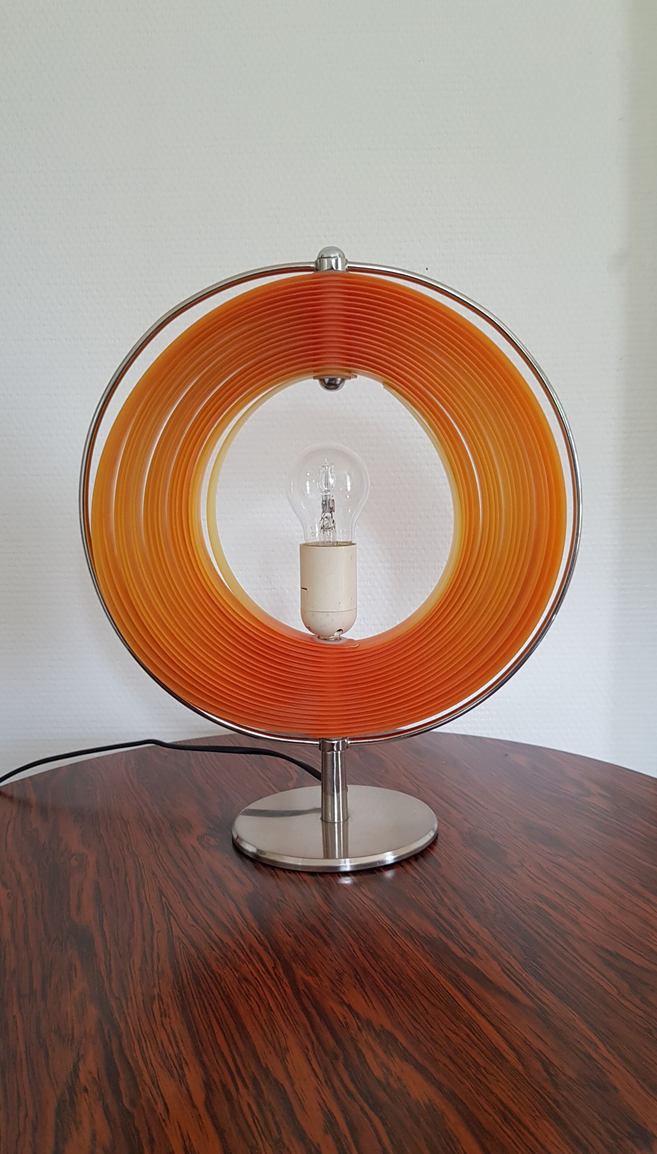Design lamp