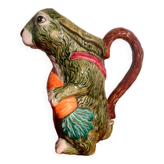 Orchies pitcher "Rabbit with carrot"