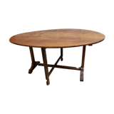 Burgundy wine table, ancient target