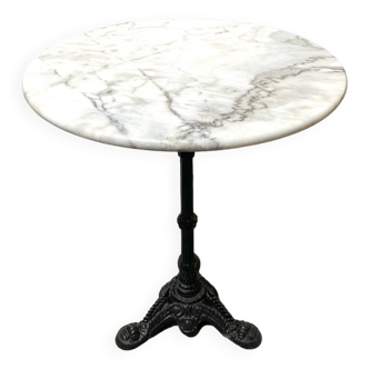 Bistro table