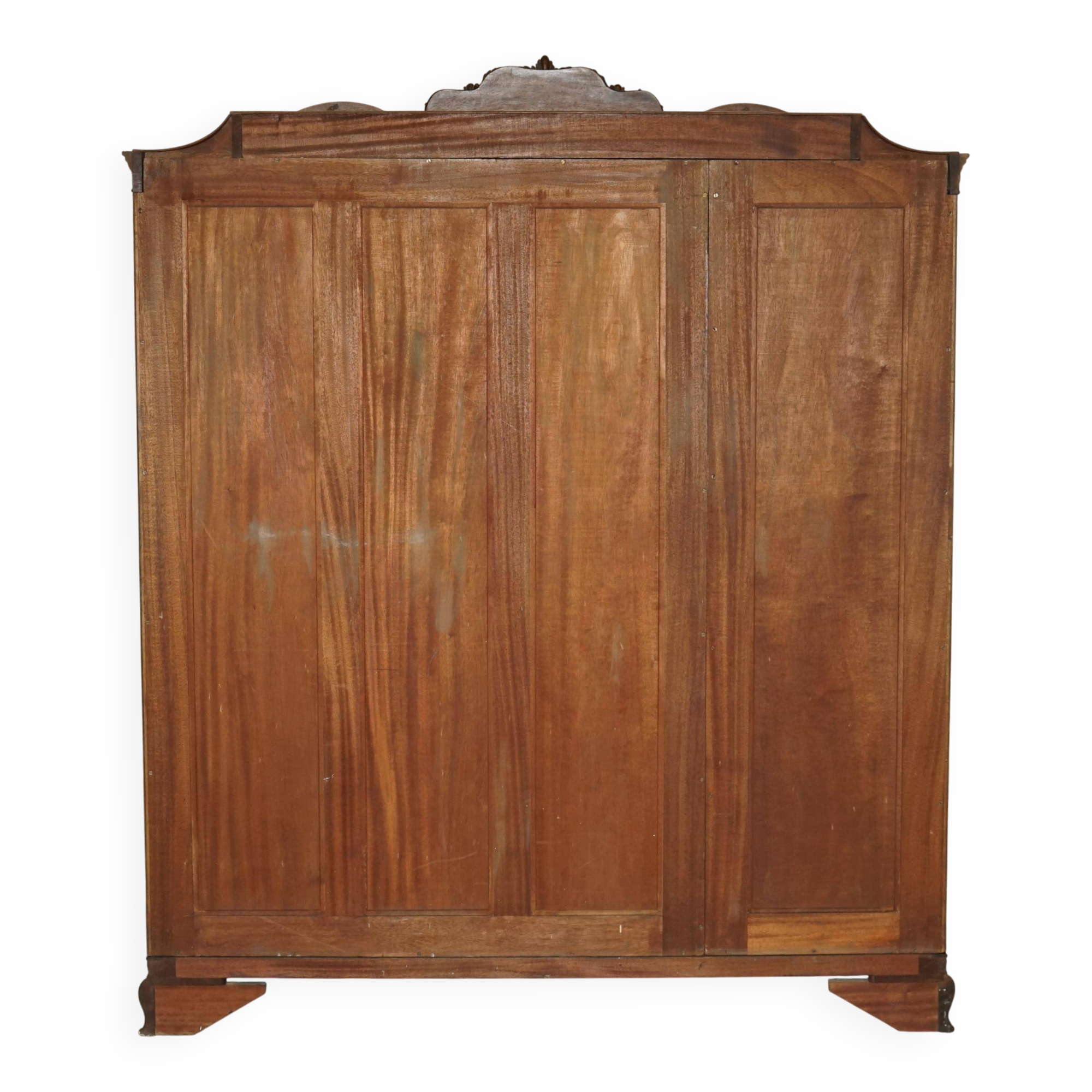Armoire triple en placage de noyer Waring & Gillow