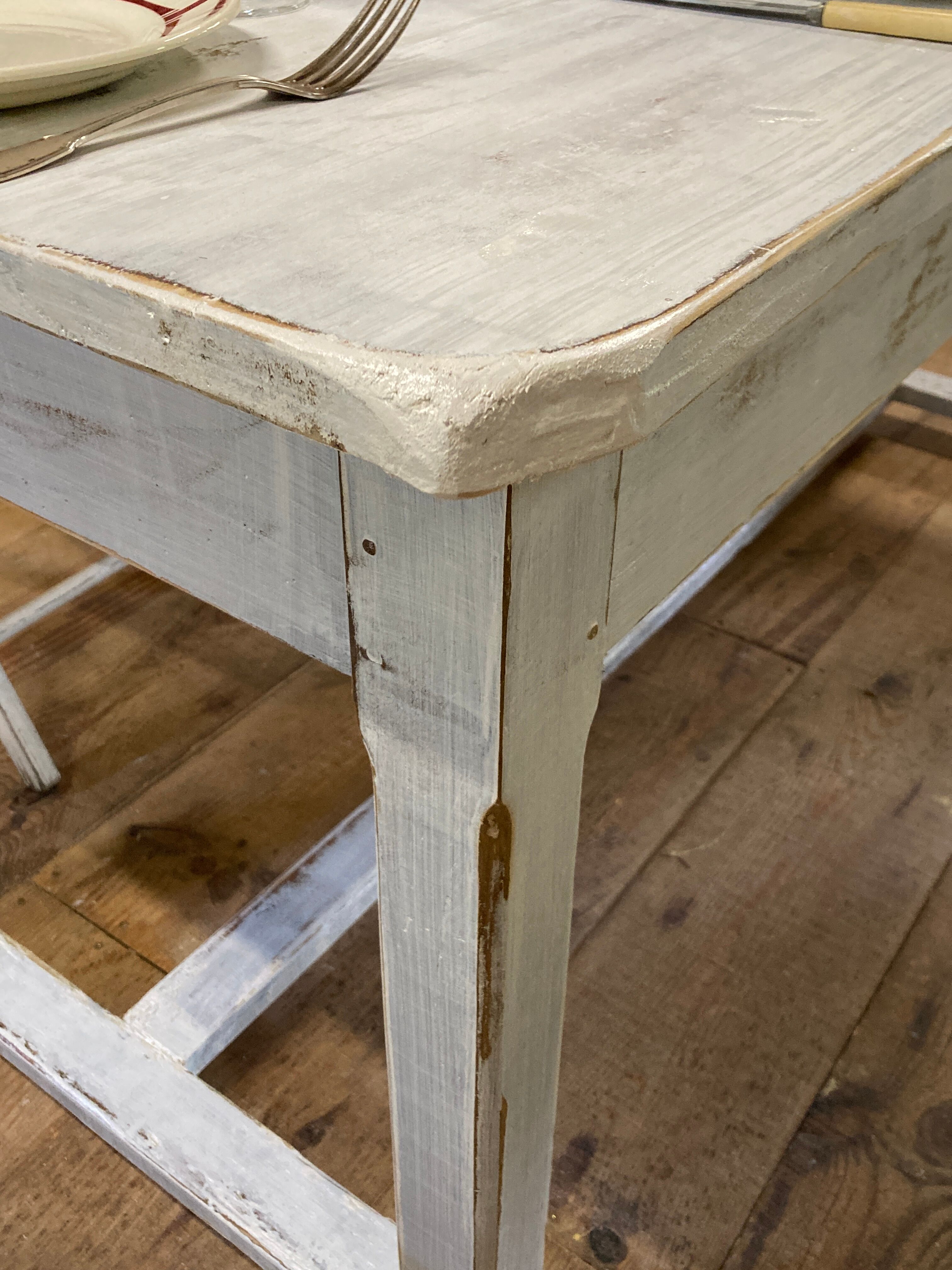 Farmhouse table 6 people white patinated in rectangular solid oak