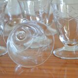 Set of 6 wine glasses with stylized branch motif