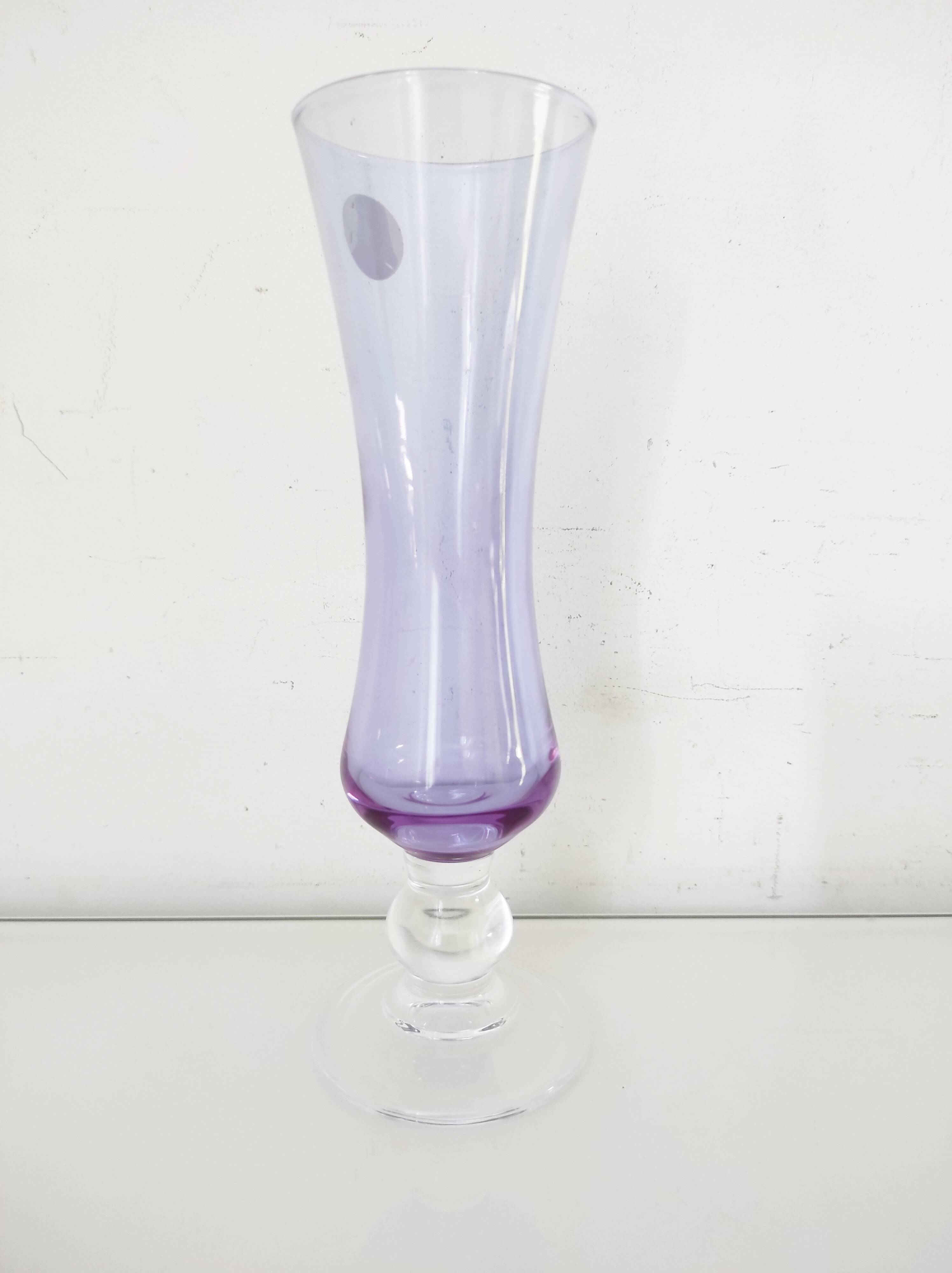 Vase en cristal d'Arques violet