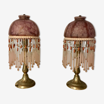 Pair of pink lamps and grapevines