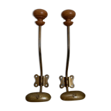 Pair of hooks