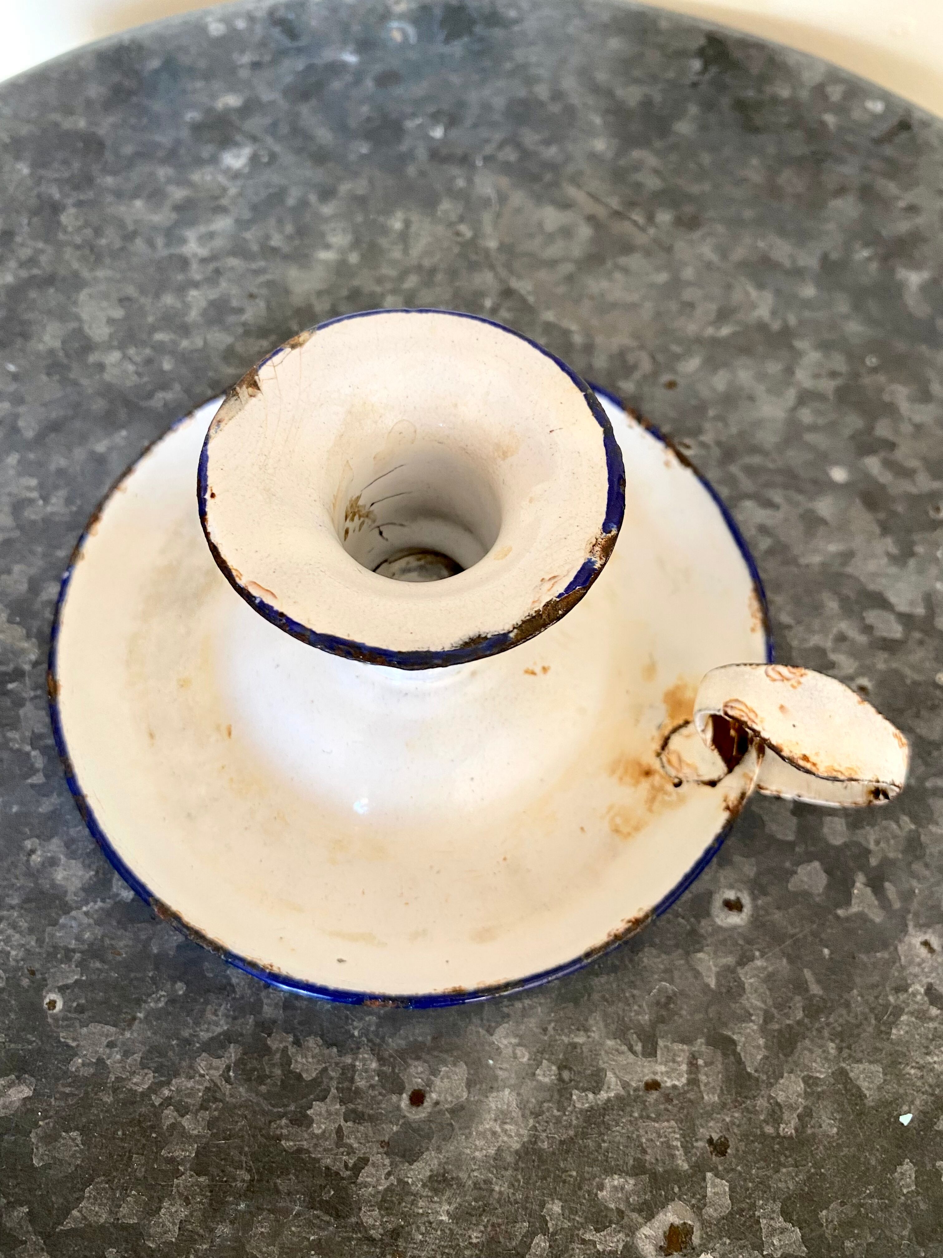 Metal candle holder enamelled cellar rat