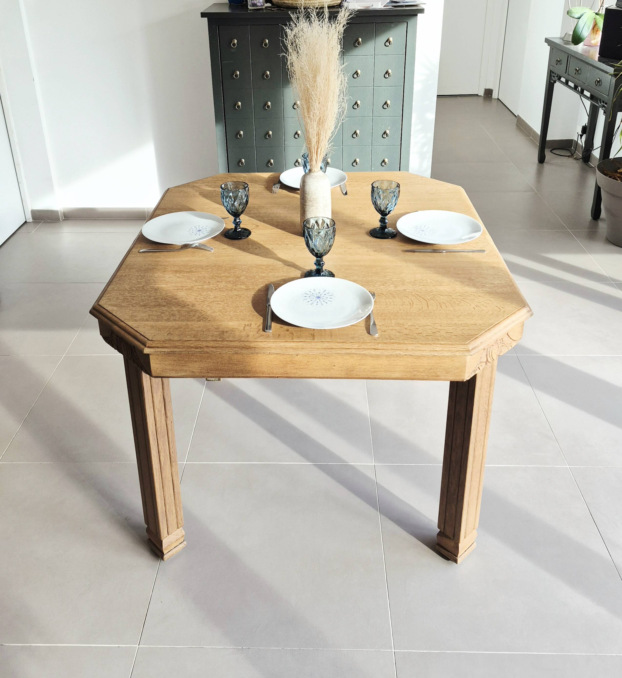 Art Deco square table