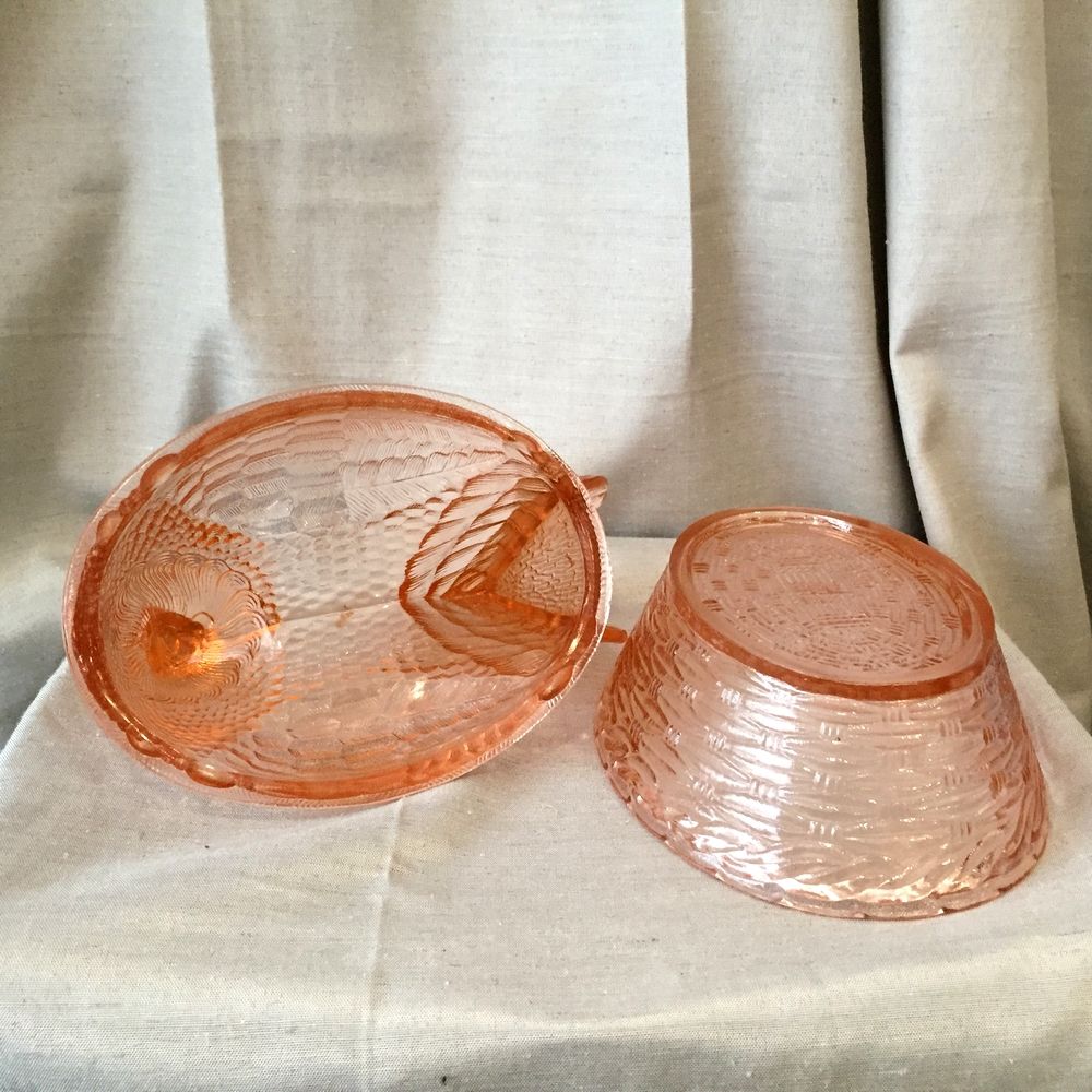 Chicken in porty glass of pink orange color