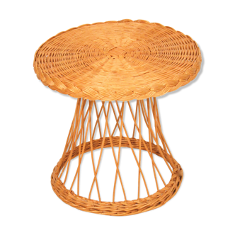 Side table in braided rattan