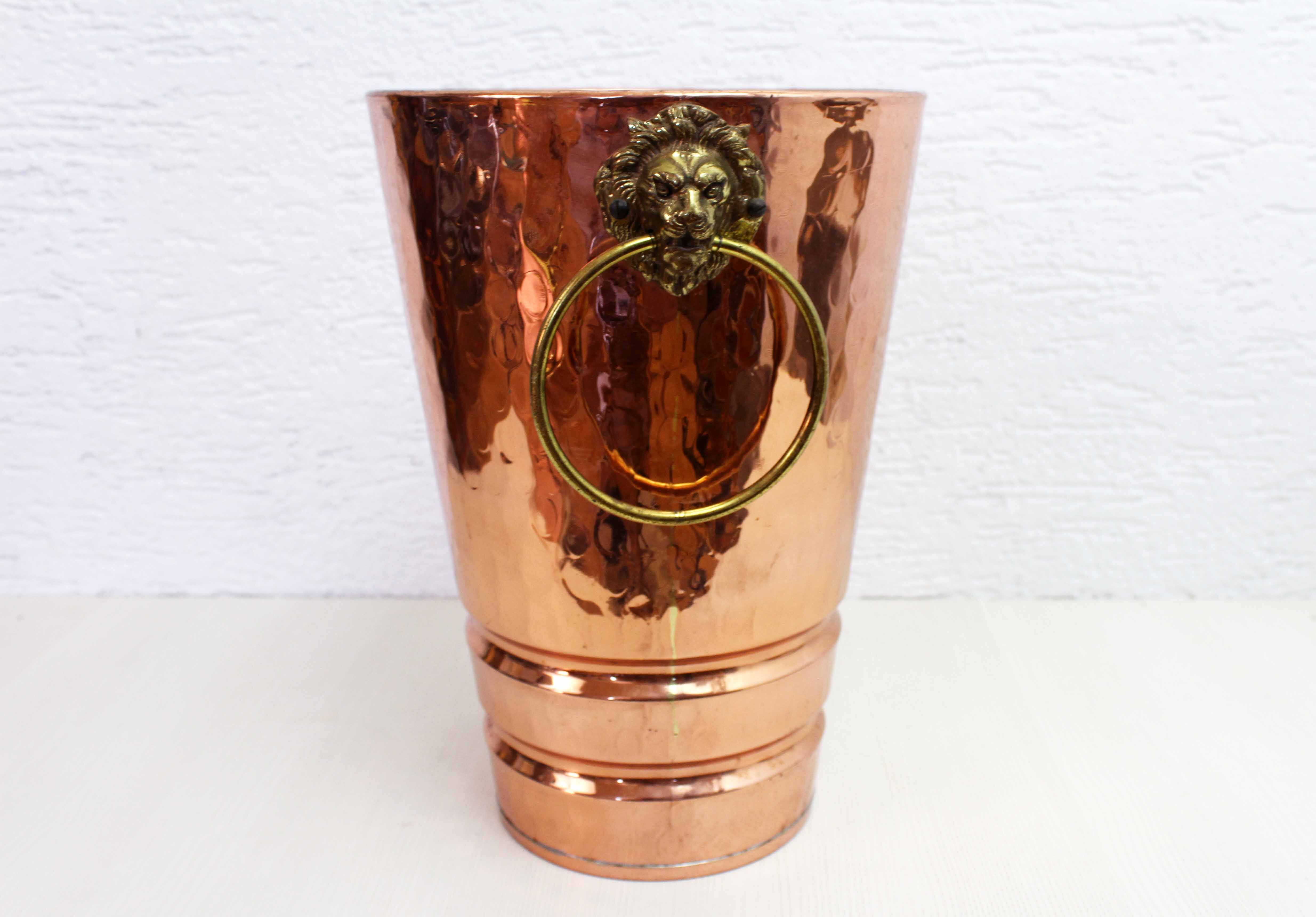 Lecellier copper and brass umbrella door