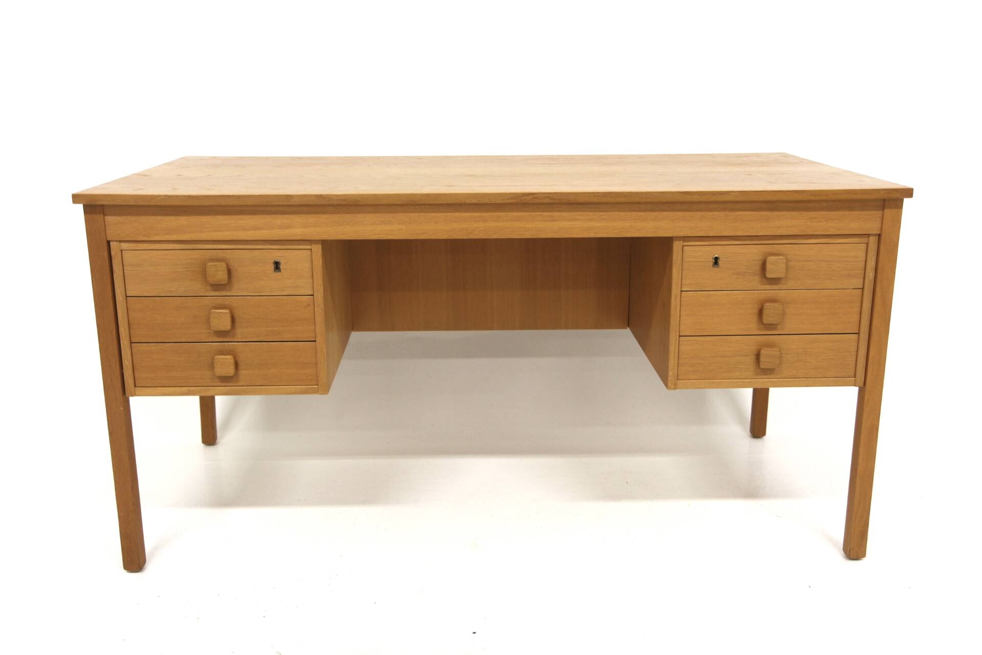 Bureau scandinave en chêne, Suède, 1960