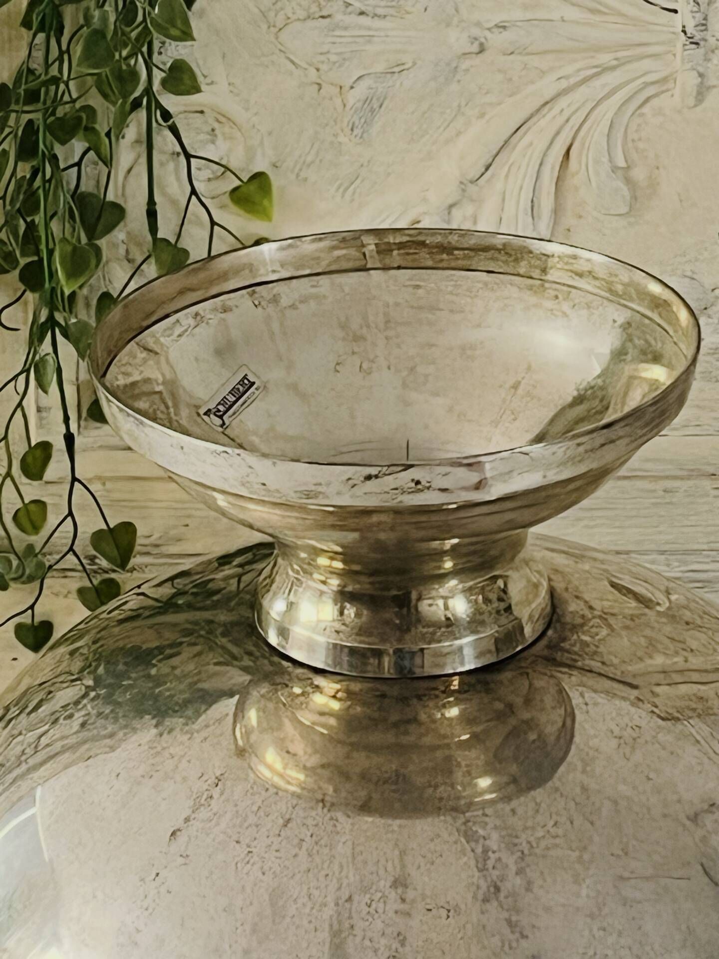 Champagne bucket Silver Plated vasque on Pedestal,