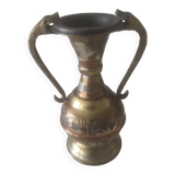 Old vase/old vintage cup