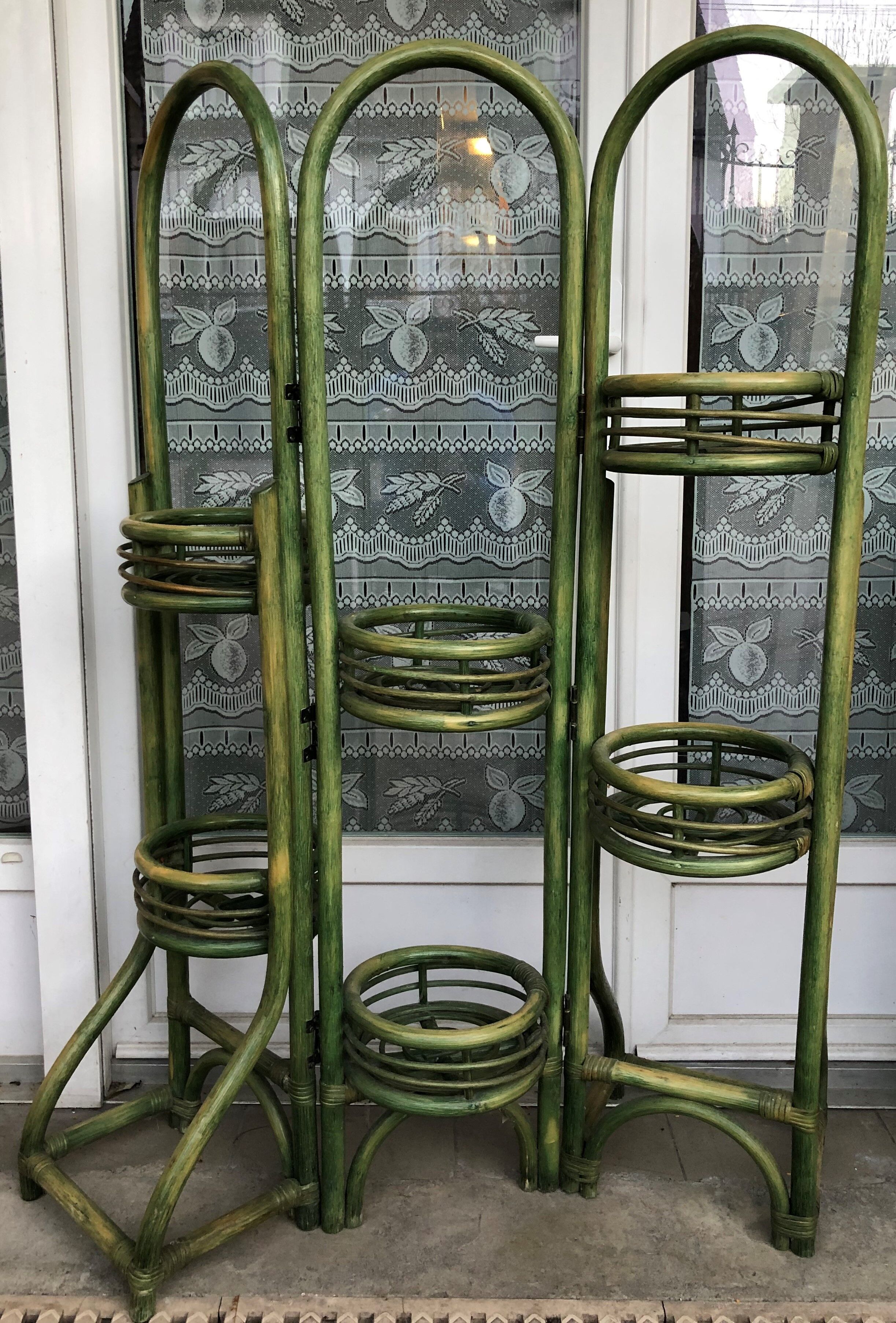 Folding rattan plant stand