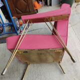 Vintage hairdresser chair feet compass.