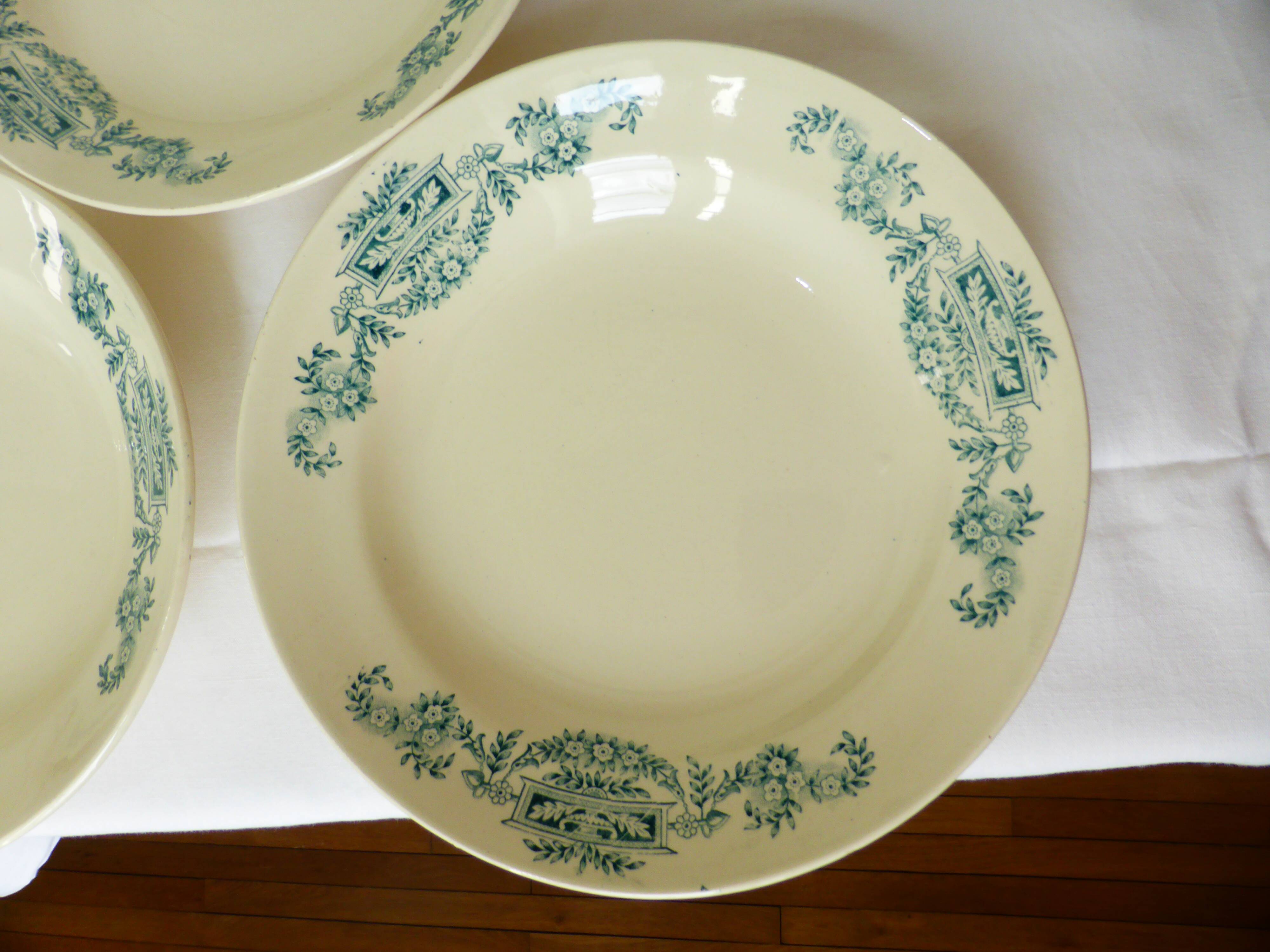 3 vintage deep plates from Longchamp model Lutèce 220523