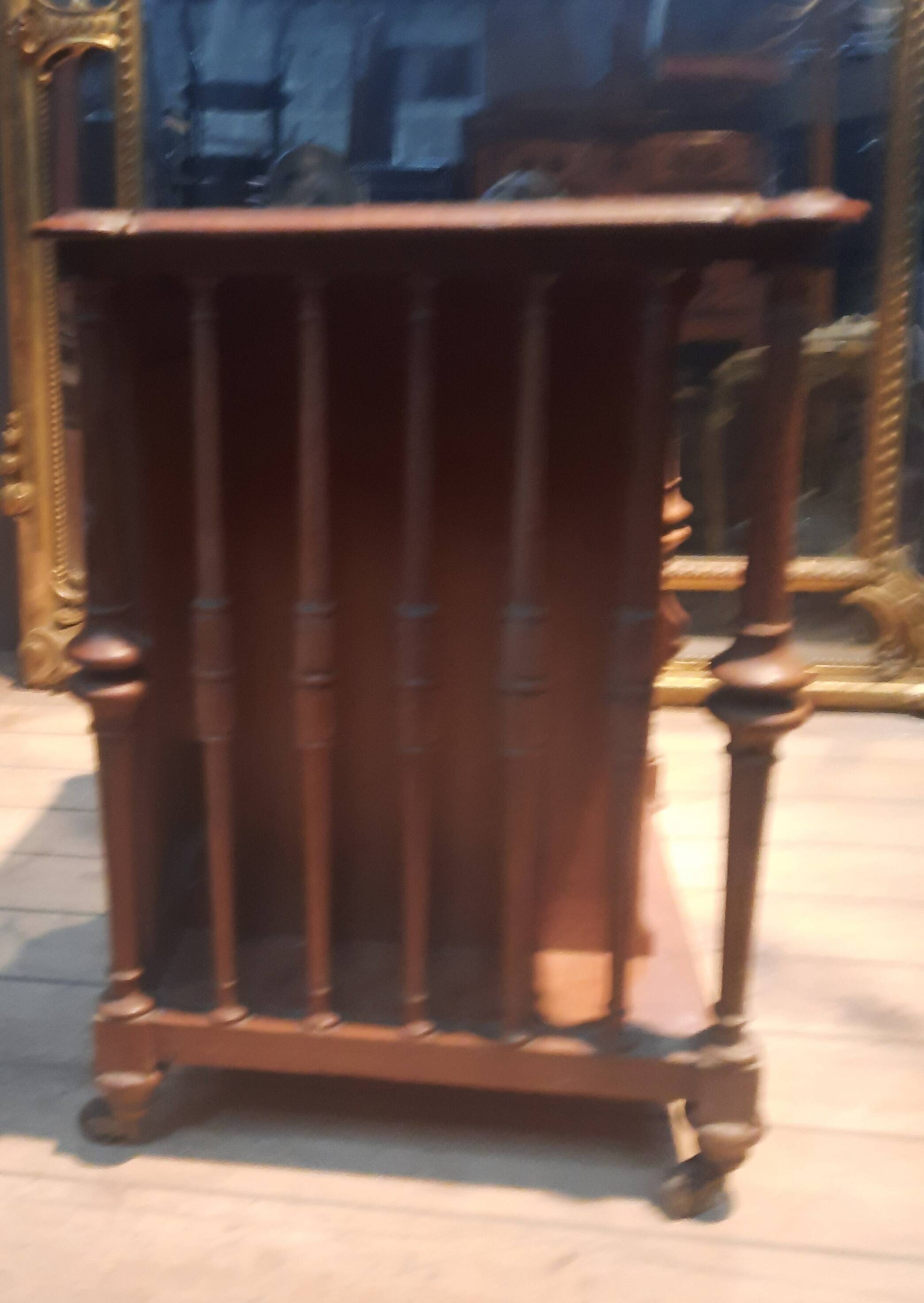 Disc furniture "1900"