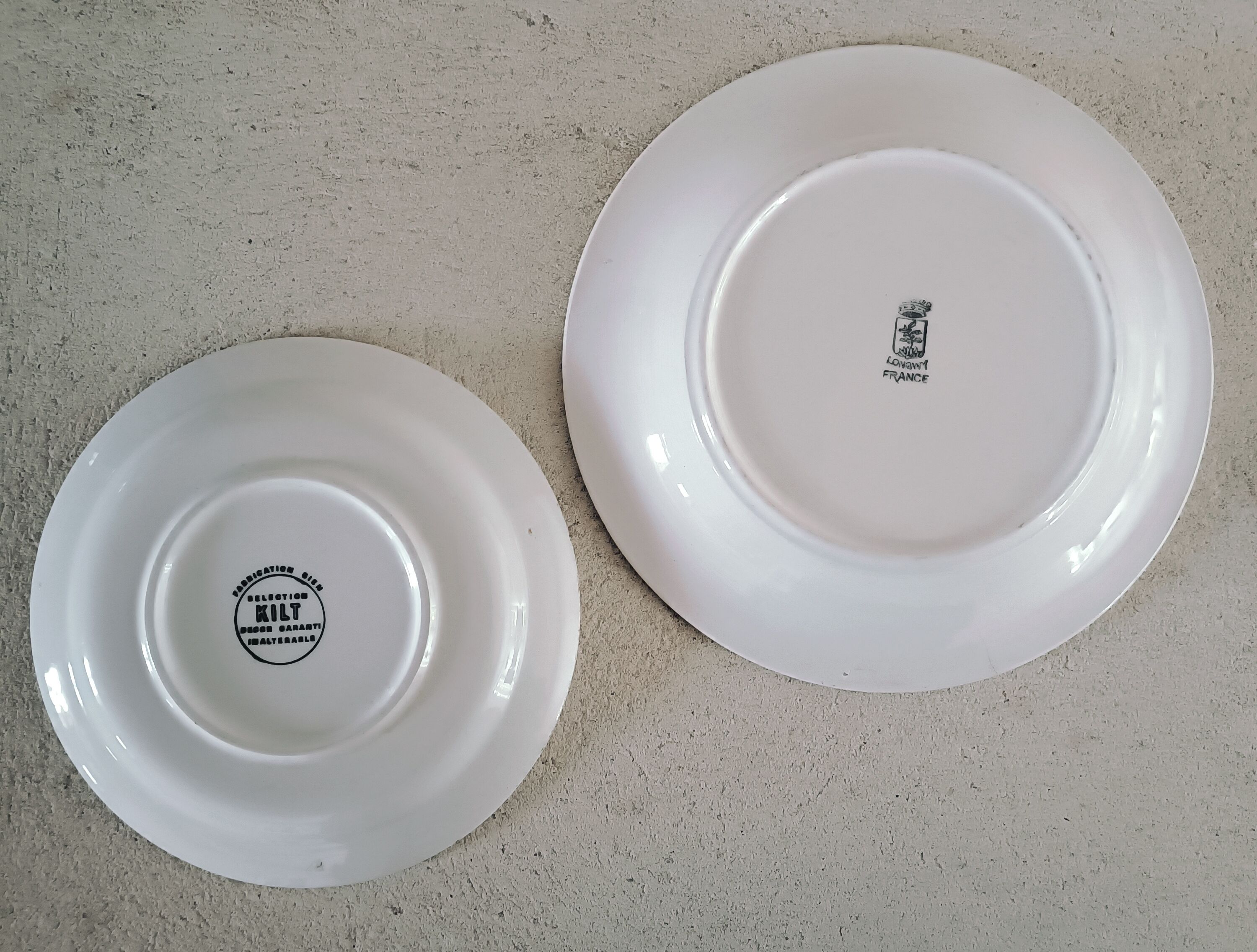 2 plates Gien and Longwy years 1940-1960