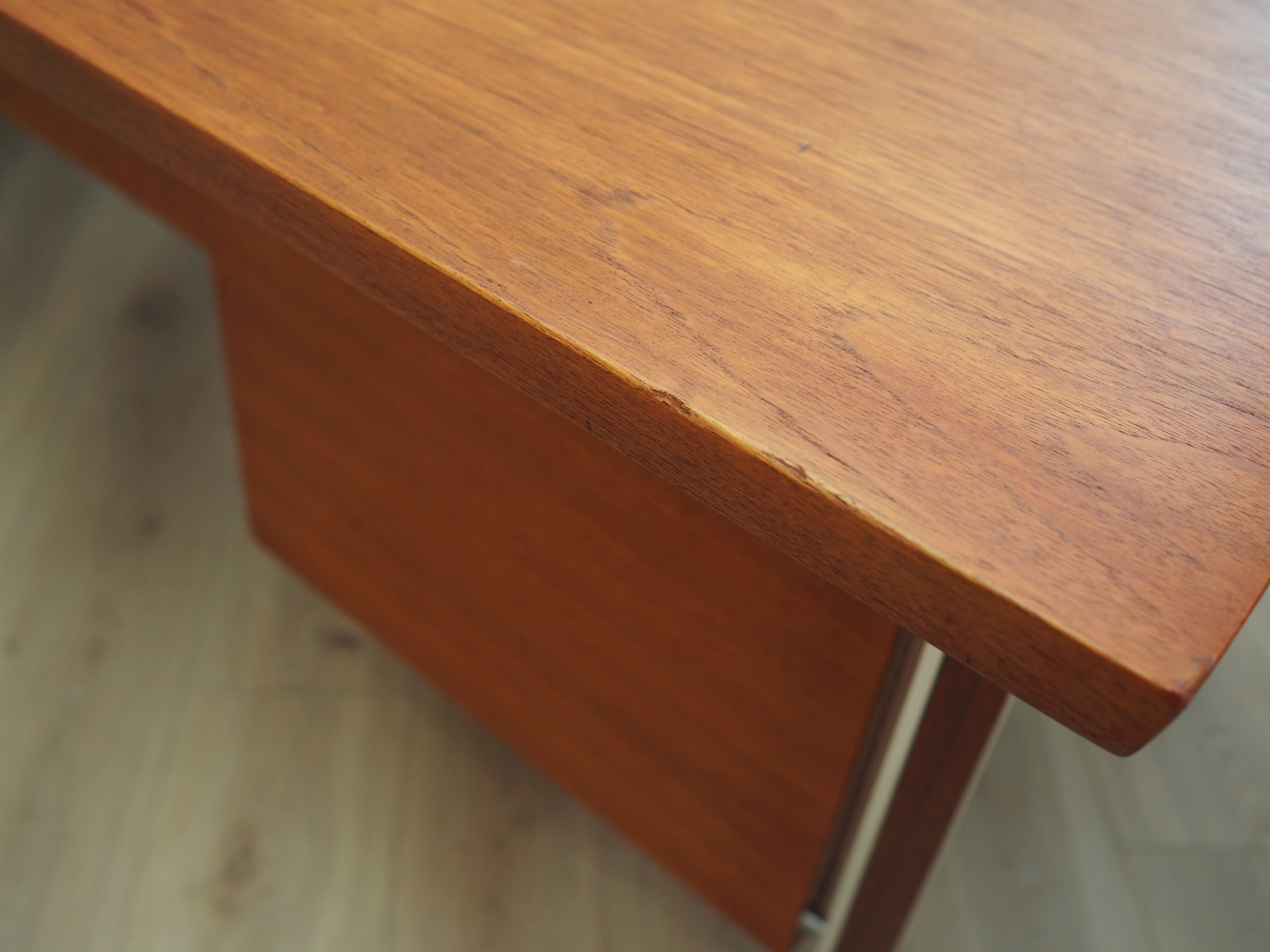 Teak desk, Danish design, 1970s, designer Finn Juhl, manufacturer France & Son