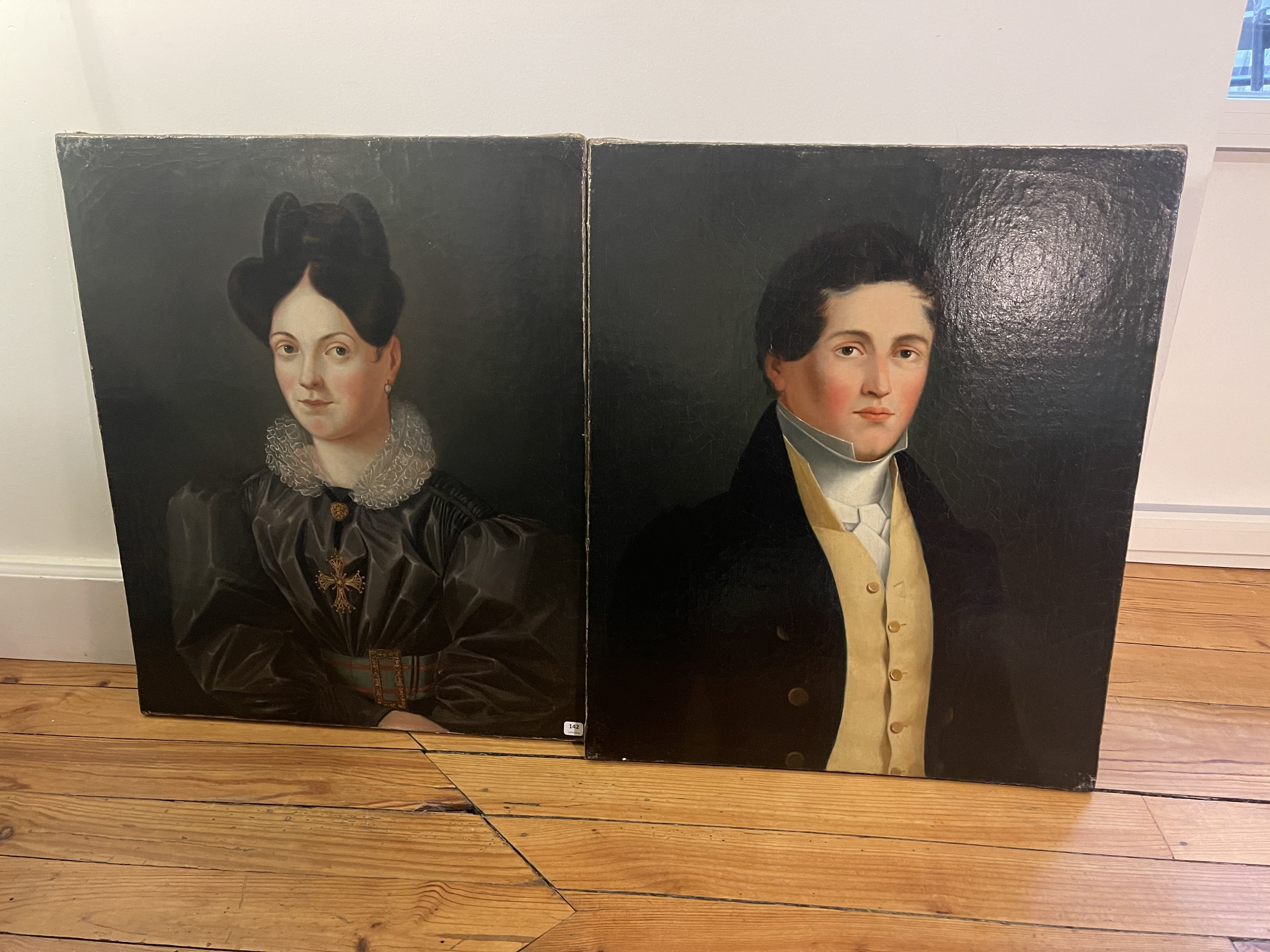 Duo portraits of a young couple painting on oil